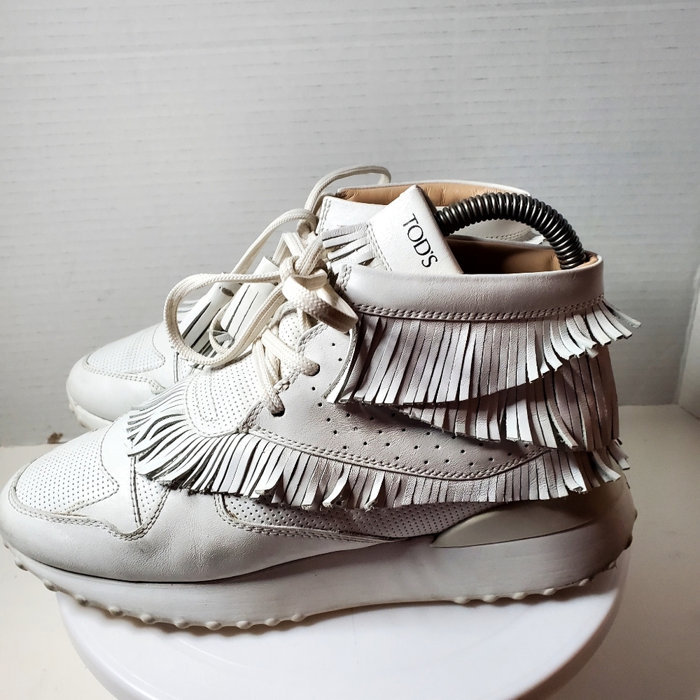 Tod's Women's White Calf Leather Fringed Booties Size 6 Or 36